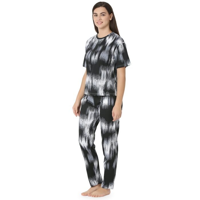 Black Abstract Printed-T-Shirt Pyjama Set - Image 3
